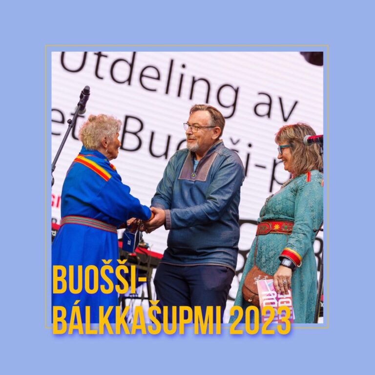 Riddu Riđđu og Senter for nordlige folk deler ut Buošši-prisen under årets Riddu Riđđu festival.
