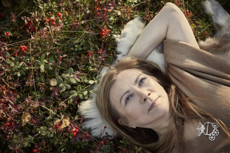 Mari Boine. Foto: Gregor Hohenberg